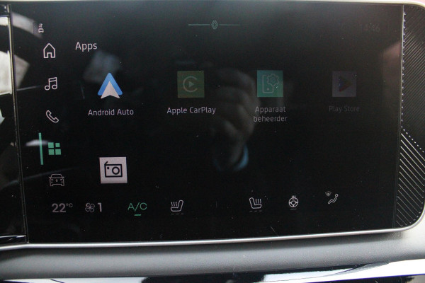 Renault 5 150PK COMFORT RANGE ICONIC CINQ 52 kWh | NAVIGATIE SYSTEEM MET GOOGLE INTERGRATIE | HARMAN KARDON PREMIUM AUDIO | FULL LED KOPLAMPEN MET MICRO-OPTICS EN FRANSE VLAG | 10"R-LINK MULTIMEDIA | 18"GRONO LICHTMETALEN VELGEN | WARM TITANIUM DAKLIJSTEN | ELEKTRISCH VERWARMDE VOOR STOELEN / STUUR | BESTUURDERSSTOEL MET ELEKTRISCH VERSTELBARE LENDESTEUN | AUTOMATISCH INPARKEREN | FLANK GUARD PROTECTION | ADAPTIEVE CRUISE CONTROL MET STOP & GO | ACHTERUITRIJCAMERA | PRIVATIE GLASS | SFEERVERLICHTING IN DIVERSE KLEUREN |