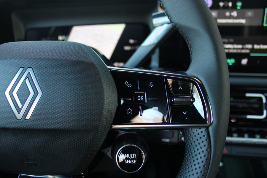 Renault 5 150PK COMFORT RANGE ICONIC CINQ 52 kWh | NAVIGATIE SYSTEEM MET GOOGLE INTERGRATIE | HARMAN KARDON PREMIUM AUDIO | FULL LED KOPLAMPEN MET MICRO-OPTICS EN FRANSE VLAG | 10"R-LINK MULTIMEDIA | 18"GRONO LICHTMETALEN VELGEN | WARM TITANIUM DAKLIJSTEN | ELEKTRISCH VERWARMDE VOOR STOELEN / STUUR | BESTUURDERSSTOEL MET ELEKTRISCH VERSTELBARE LENDESTEUN | AUTOMATISCH INPARKEREN | FLANK GUARD PROTECTION | ADAPTIEVE CRUISE CONTROL MET STOP & GO | ACHTERUITRIJCAMERA | PRIVATIE GLASS | SFEERVERLICHTING IN DIVERSE KLEUREN |