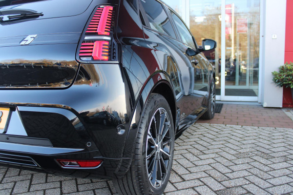 Renault 5 150PK COMFORT RANGE ICONIC CINQ 52 kWh | NAVIGATIE SYSTEEM MET GOOGLE INTERGRATIE | HARMAN KARDON PREMIUM AUDIO | FULL LED KOPLAMPEN MET MICRO-OPTICS EN FRANSE VLAG | 10"R-LINK MULTIMEDIA | 18"GRONO LICHTMETALEN VELGEN | WARM TITANIUM DAKLIJSTEN | ELEKTRISCH VERWARMDE VOOR STOELEN / STUUR | BESTUURDERSSTOEL MET ELEKTRISCH VERSTELBARE LENDESTEUN | AUTOMATISCH INPARKEREN | FLANK GUARD PROTECTION | ADAPTIEVE CRUISE CONTROL MET STOP & GO | ACHTERUITRIJCAMERA | PRIVATIE GLASS | SFEERVERLICHTING IN DIVERSE KLEUREN |