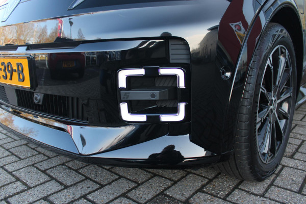 Renault 5 150PK COMFORT RANGE ICONIC CINQ 52 kWh | NAVIGATIE SYSTEEM MET GOOGLE INTERGRATIE | HARMAN KARDON PREMIUM AUDIO | FULL LED KOPLAMPEN MET MICRO-OPTICS EN FRANSE VLAG | 10"R-LINK MULTIMEDIA | 18"GRONO LICHTMETALEN VELGEN | WARM TITANIUM DAKLIJSTEN | ELEKTRISCH VERWARMDE VOOR STOELEN / STUUR | BESTUURDERSSTOEL MET ELEKTRISCH VERSTELBARE LENDESTEUN | AUTOMATISCH INPARKEREN | FLANK GUARD PROTECTION | ADAPTIEVE CRUISE CONTROL MET STOP & GO | ACHTERUITRIJCAMERA | PRIVATIE GLASS | SFEERVERLICHTING IN DIVERSE KLEUREN |