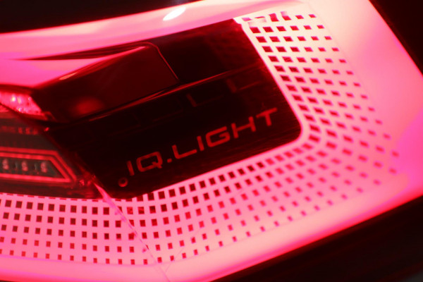 Volkswagen Golf 2.0 TSI GTI 45 JAHRE CLUBSPORT AKRA/NURBURGRING/PANO/CARPLAY/IQ-LIGHT/VOLL