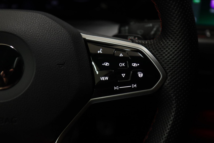 Volkswagen Golf 2.0 TSI GTI 45 JAHRE CLUBSPORT AKRA/NURBURGRING/PANO/CARPLAY/IQ-LIGHT/VOLL