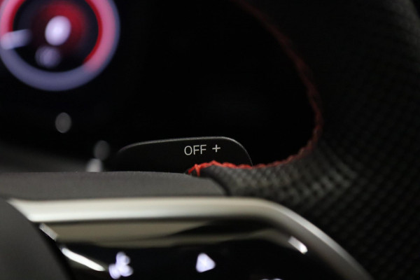 Volkswagen Golf 2.0 TSI GTI 45 JAHRE CLUBSPORT AKRA/NURBURGRING/PANO/CARPLAY/IQ-LIGHT/VOLL