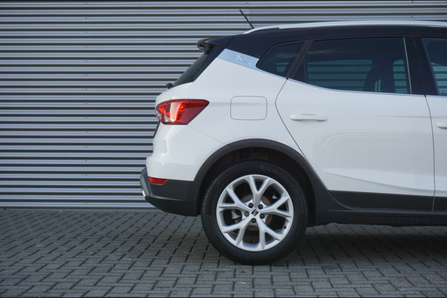 Seat Arona 110PK TSI FR AUTOMAAT | SPORTIEF | 17" LM VELGEN