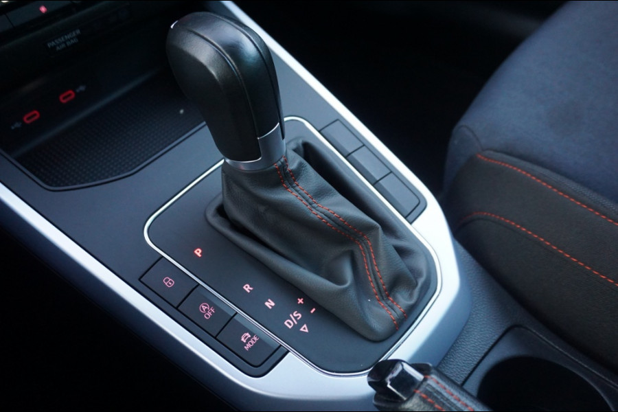 Seat Arona 110PK TSI FR AUTOMAAT | SPORTIEF | 17" LM VELGEN
