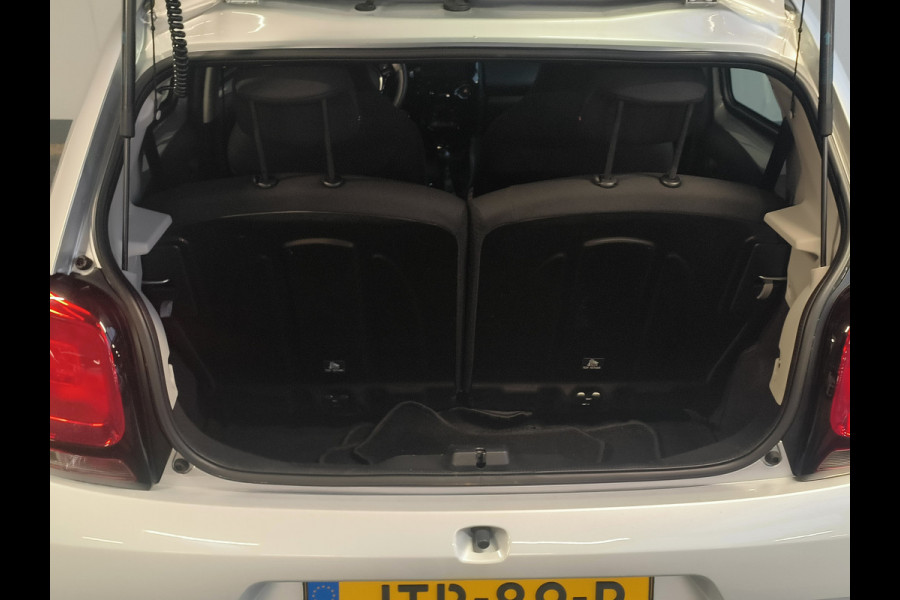 Citroën C1 1.0 VTi Feel Rijklaar + 12 maanden Bovag-garantie  Henk Jongen Auto's in Helmond,  al 50 jaar service zoals 't hoort!