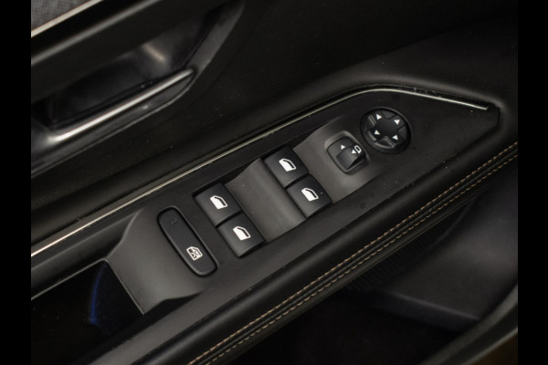 Peugeot 5008 1.2 PureTech GT-Line Sport (APPLE CARPLAY,NAVI,CAMERA,CLIMATE,CRUISE,LED,GETINT,SPORTSTOELEN,LM VELGEN,NETTE STAAT
