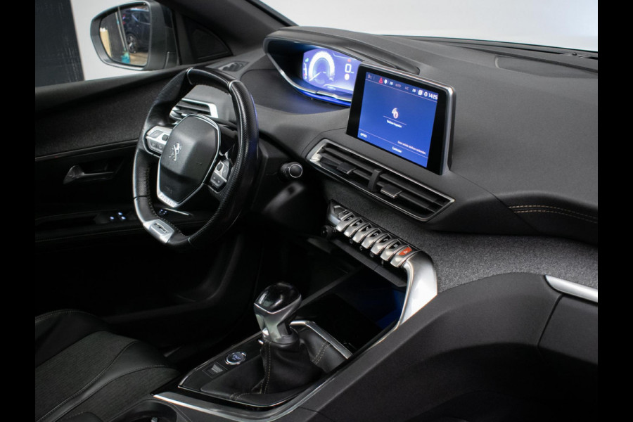 Peugeot 5008 1.2 PureTech GT-Line Sport (APPLE CARPLAY,NAVI,CAMERA,CLIMATE,CRUISE,LED,GETINT,SPORTSTOELEN,LM VELGEN,NETTE STAAT