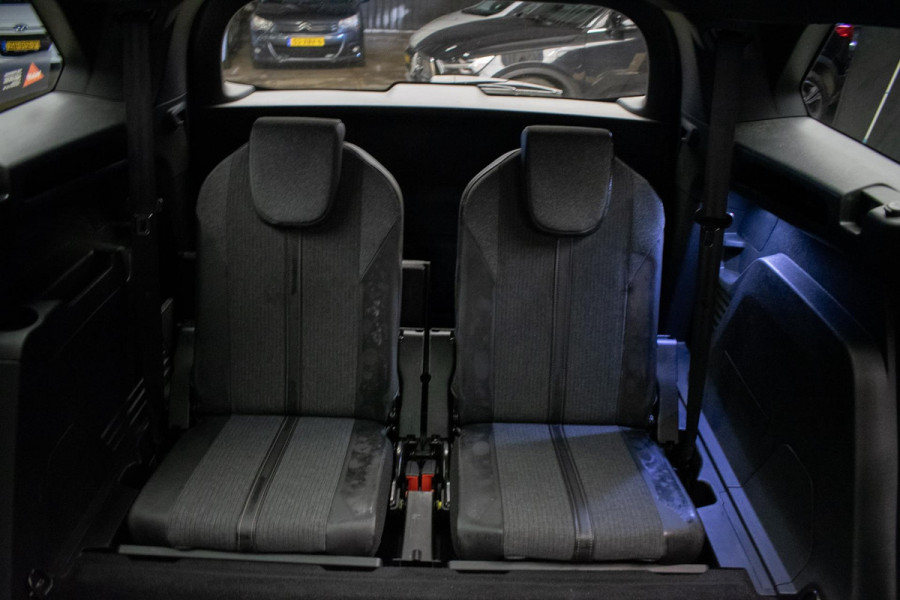 Peugeot 5008 1.2 PureTech GT-Line Sport (APPLE CARPLAY,NAVI,CAMERA,CLIMATE,CRUISE,LED,GETINT,SPORTSTOELEN,LM VELGEN,NETTE STAAT