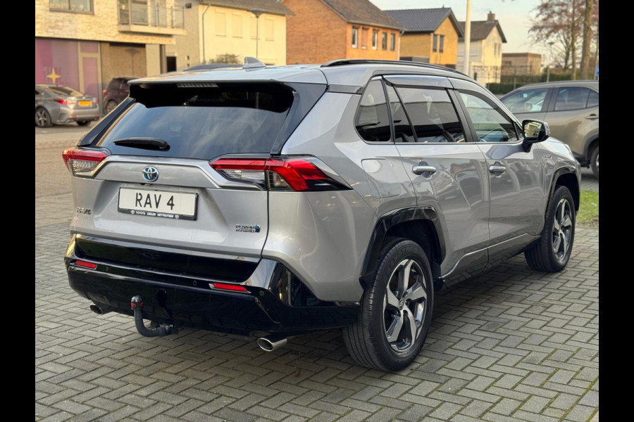 Toyota RAV4 2.5 Plug-in Hybrid AWD Style | Trekhaak, Head up display, Dodehoekherkenning, Parkeersensoren, Stoel + Stuurverwarming