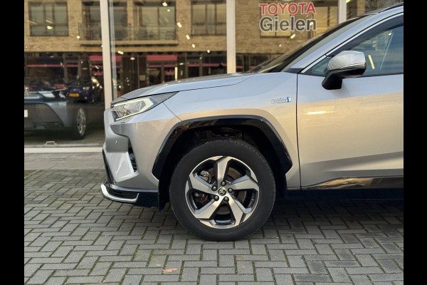 Toyota RAV4 2.5 Plug-in Hybrid AWD Style | Trekhaak, Head up display, Dodehoekherkenning, Parkeersensoren, Stoel + Stuurverwarming