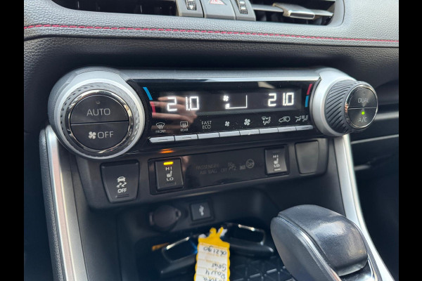 Toyota RAV4 2.5 Plug-in Hybrid AWD Style | Trekhaak, Head up display, Dodehoekherkenning, Parkeersensoren, Stoel + Stuurverwarming
