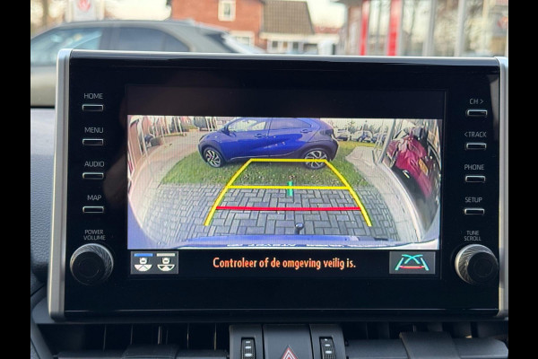 Toyota RAV4 2.5 Plug-in Hybrid AWD Style | Trekhaak, Head up display, Dodehoekherkenning, Parkeersensoren, Stoel + Stuurverwarming