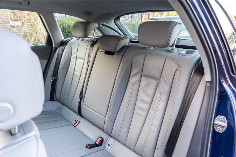 Audi A4 Avant 35 TFSI Advanced Mild-Hybrid | 150 PK | Pano | Leder | Elek. Trekhaak | Virtual | 19''
