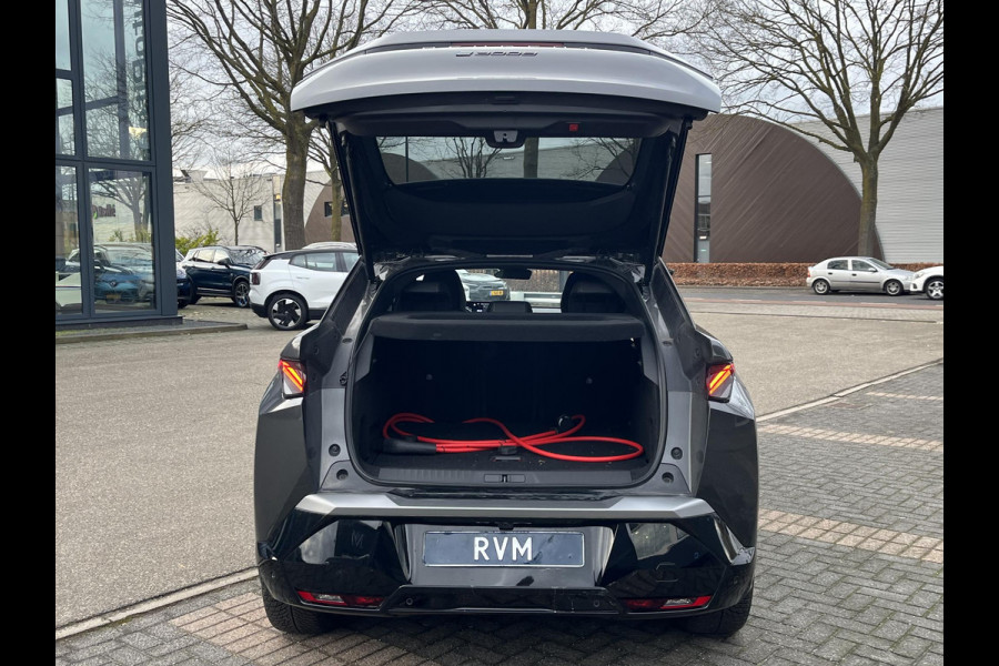 Peugeot E 3008 GT Avantage 210 73 kWh WARMTEPOMP | DODE HOEKCENSOR | DEALER ONDERHOUDEN | BTW VERREKENBAAR | RIJKLAARPRIJS incl. 12mnd BOVAG | 100% ongeval verleden vrij.