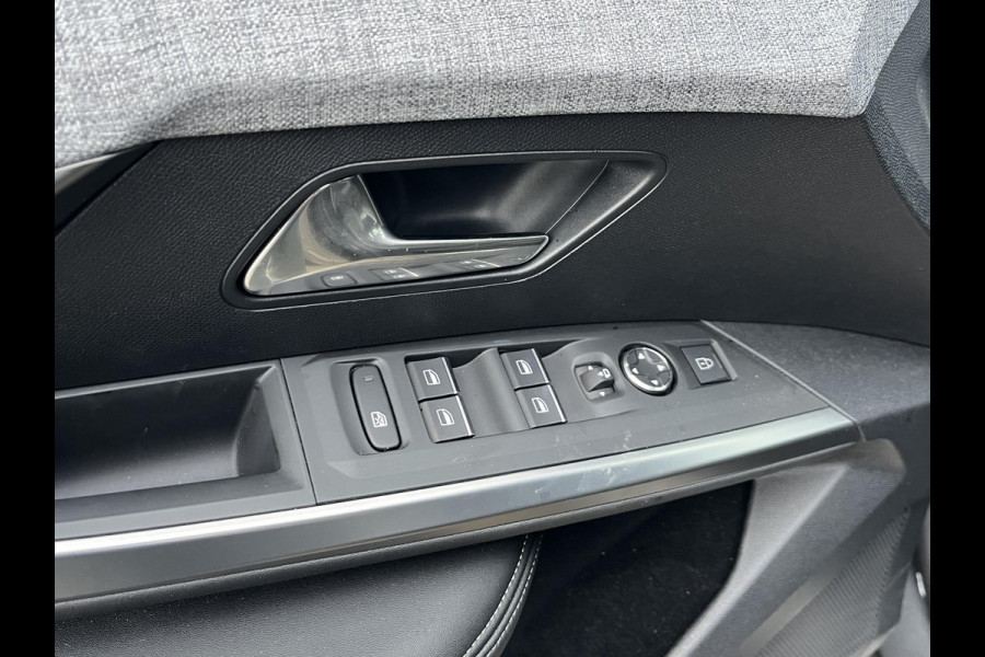 Peugeot E 3008 GT Avantage 210 73 kWh WARMTEPOMP | DODE HOEKCENSOR | DEALER ONDERHOUDEN | BTW VERREKENBAAR | RIJKLAARPRIJS incl. 12mnd BOVAG | 100% ongeval verleden vrij.