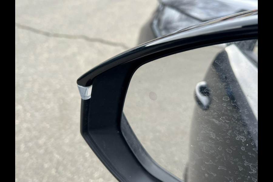 Peugeot E 3008 GT Avantage 210 73 kWh WARMTEPOMP | DODE HOEKCENSOR | DEALER ONDERHOUDEN | BTW VERREKENBAAR | RIJKLAARPRIJS incl. 12mnd BOVAG | 100% ongeval verleden vrij.