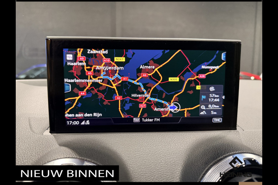 Audi Q2 35 TFSI Edition one. Pano. Apple-carplay. Navi. Keyless. Camera. ! Lesauto.