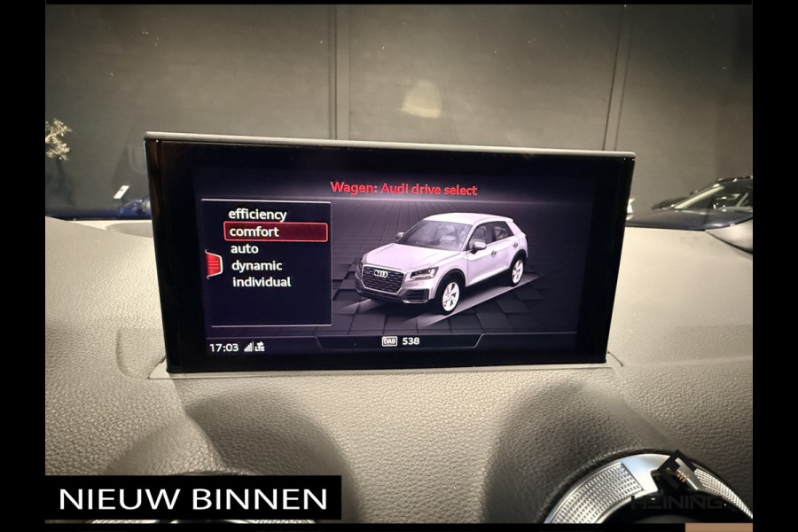 Audi Q2 35 TFSI Edition one. Pano. Apple-carplay. Navi. Keyless. Camera. ! Lesauto.