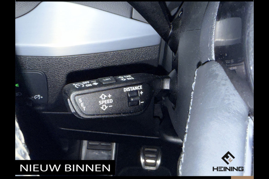 Audi Q2 35 TFSI Edition one. Pano. Apple-carplay. Navi. Keyless. Camera. ! Lesauto.