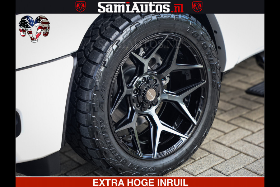 Dodge Ram 1500 Limited Night High Output 540HP 706Nm | Massage + Full Option | De Meest Luxe en Volle Pick-Up in zijn Klasse | Comfortabele Dubbele Cabine met Royale 5 Zitplaatsen | BPM vrij | Nu Leverbaar uit Voorraad | Voorraad Nr 2352 - 7649