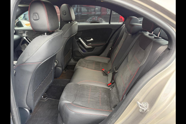 Mercedes-Benz A-Klasse 250 e AMG /Panorama/ Memory