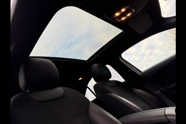 Mercedes-Benz A-Klasse 250 e AMG /Panorama/ Memory