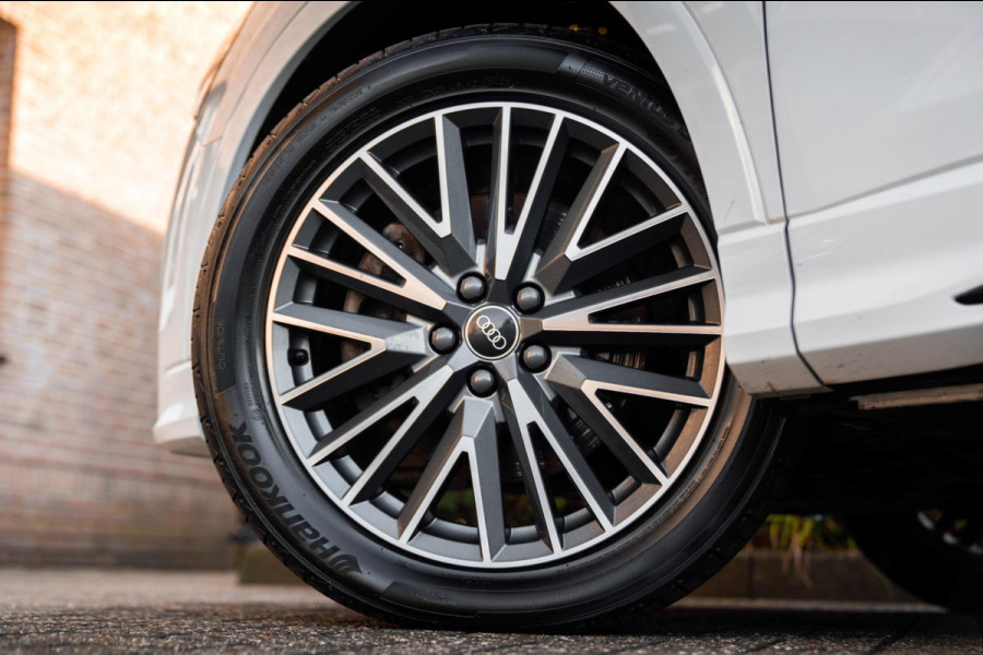 Audi Q3 45 TFSI e S Edition 245 PK 3x S-Line ACC Ambiance Black Optic Keyless Camera 19''