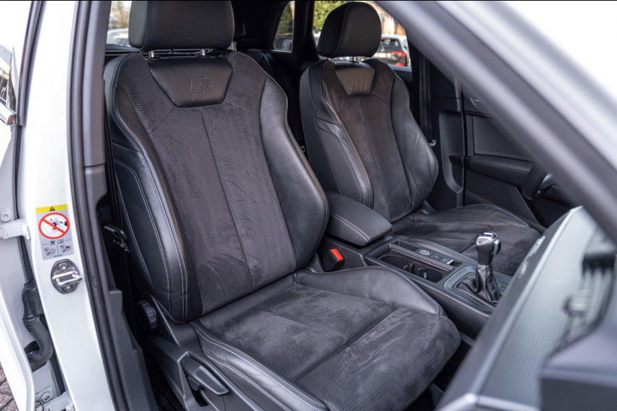 Audi Q3 45 TFSI e S Edition 245 PK 3x S-Line ACC Ambiance Black Optic Keyless Camera 19''