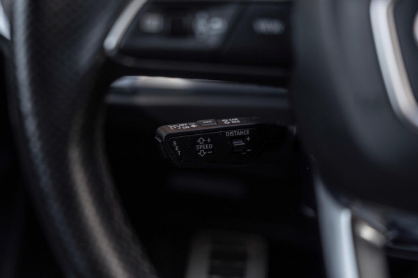 Audi Q3 45 TFSI e S Edition 245 PK 3x S-Line ACC Ambiance Black Optic Keyless Camera 19''