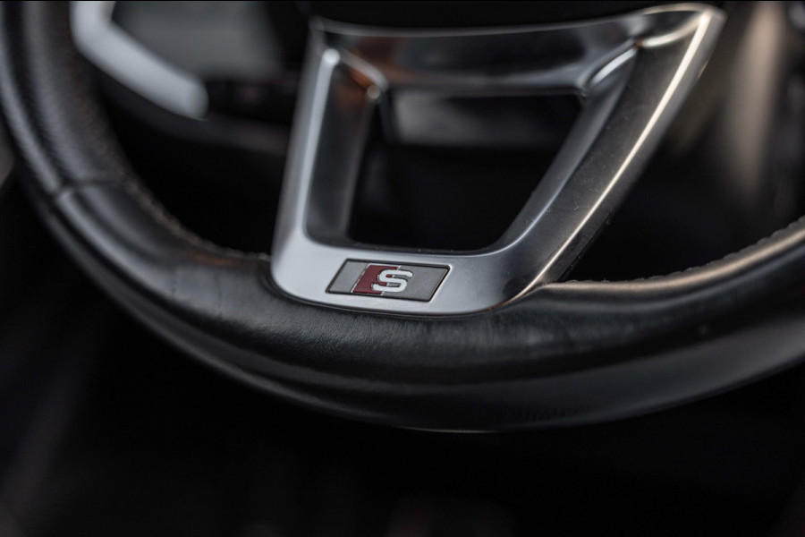 Audi Q3 45 TFSI e S Edition 245 PK 3x S-Line ACC Ambiance Black Optic Keyless Camera 19''