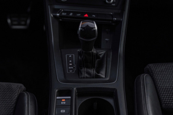 Audi Q3 45 TFSI e S Edition 245 PK 3x S-Line ACC Ambiance Black Optic Keyless Camera 19''