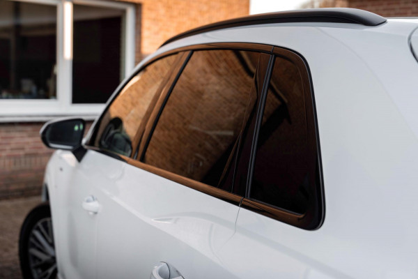 Audi Q3 45 TFSI e S Edition 245 PK 3x S-Line ACC Ambiance Black Optic Keyless Camera 19''