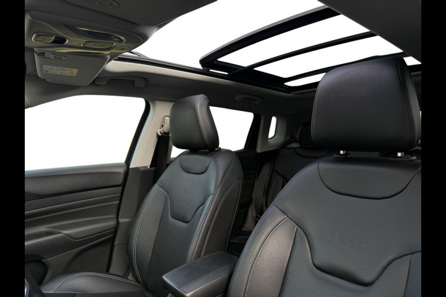 Jeep Compass 4xe 240pk Plug-in Hybrid S Pano 360° Camera stoel & stuurverw. Keyless ACC Navi Lane Assist Leder Climate LED
