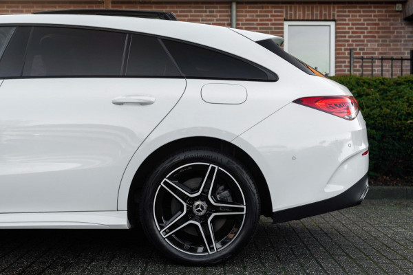 Mercedes-Benz CLA-Klasse Shooting Brake 250 e AMG Night Pakket Pano Leder Widescreen Stoelverwarming Camera 18''