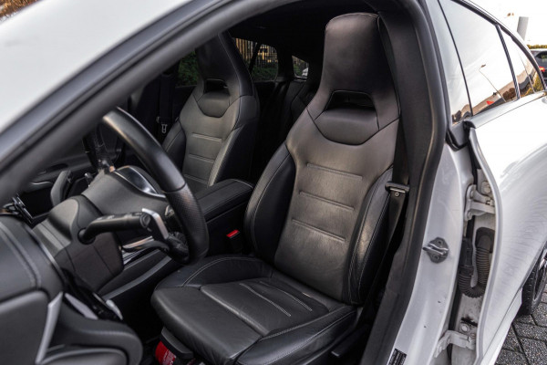 Mercedes-Benz CLA-Klasse Shooting Brake 250 e AMG Night Pakket Pano Leder Widescreen Stoelverwarming Camera 18''