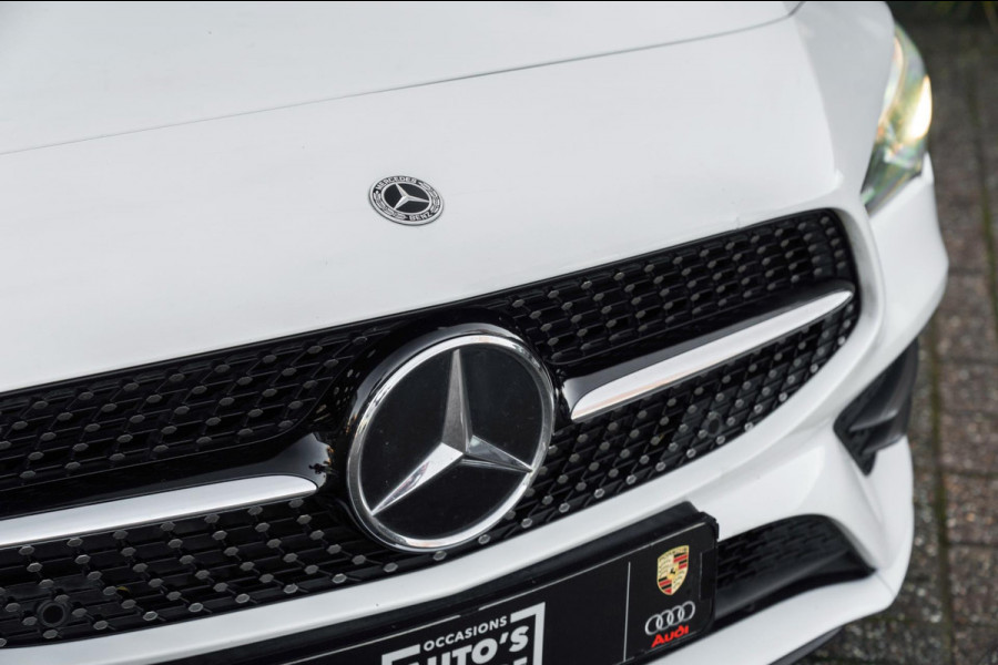 Mercedes-Benz CLA-Klasse Shooting Brake 250 e AMG Night Pakket Pano Leder Widescreen Stoelverwarming Camera 18''