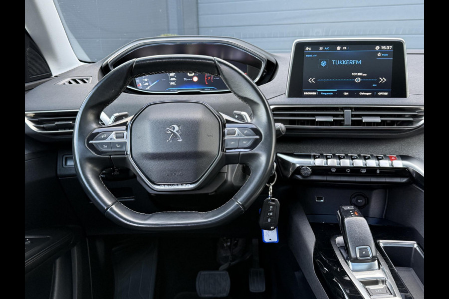 Peugeot 5008 1.2 PureTech Allure 1e Eigenaar,7 Persoons,Afn.Trekhaak,360° Camera,Pano,Apple Carplay/Android Auto,Navi,Clima,Cruise,Halfleder,N.A.P,Dealer Onderhouden,Pdc V+A,Lm velgen Extra,N.A.P,Nieuwe Apk Bij Aflevering