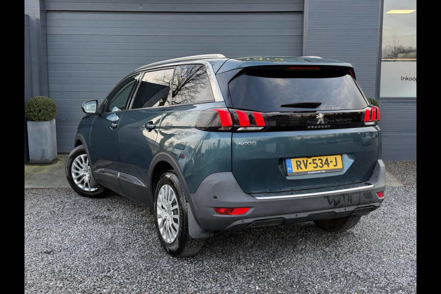 Peugeot 5008 1.2 PureTech Allure 1e Eigenaar,7 Persoons,Afn.Trekhaak,360° Camera,Pano,Apple Carplay/Android Auto,Navi,Clima,Cruise,Halfleder,N.A.P,Dealer Onderhouden,Pdc V+A,Lm velgen Extra,N.A.P,Nieuwe Apk Bij Aflevering