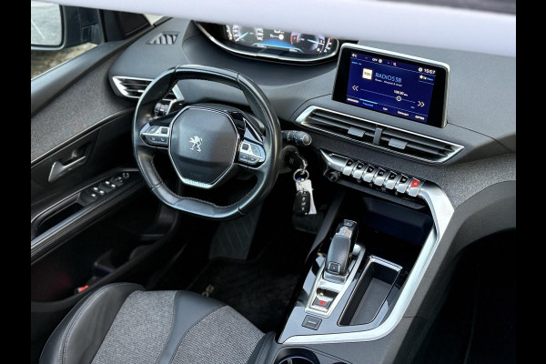 Peugeot 5008 1.2 PureTech Allure 1e Eigenaar,7 Persoons,Afn.Trekhaak,360° Camera,Pano,Apple Carplay/Android Auto,Navi,Clima,Cruise,Halfleder,N.A.P,Dealer Onderhouden,Pdc V+A,Lm velgen Extra,N.A.P,Nieuwe Apk Bij Aflevering