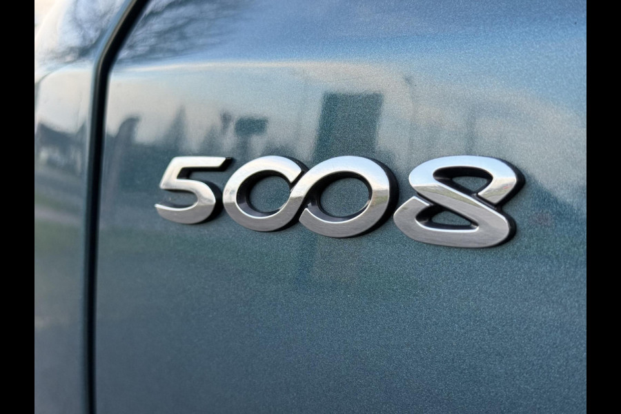 Peugeot 5008 1.2 PureTech Allure 1e Eigenaar,7 Persoons,Afn.Trekhaak,360° Camera,Pano,Apple Carplay/Android Auto,Navi,Clima,Cruise,Halfleder,N.A.P,Dealer Onderhouden,Pdc V+A,Lm velgen Extra,N.A.P,Nieuwe Apk Bij Aflevering