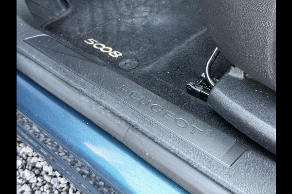 Peugeot 5008 1.2 PureTech Allure 1e Eigenaar,7 Persoons,Afn.Trekhaak,360° Camera,Pano,Apple Carplay/Android Auto,Navi,Clima,Cruise,Halfleder,N.A.P,Dealer Onderhouden,Pdc V+A,Lm velgen Extra,N.A.P,Nieuwe Apk Bij Aflevering