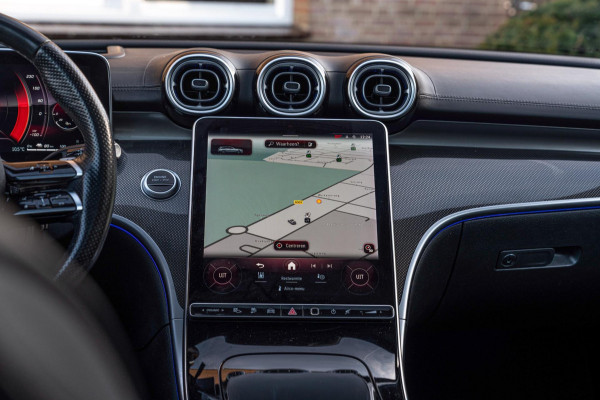 Mercedes-Benz C-Klasse Estate 300 e AMG Line 313 PK Pano 360 Camera Head-Up Ambiance Carbon 18''