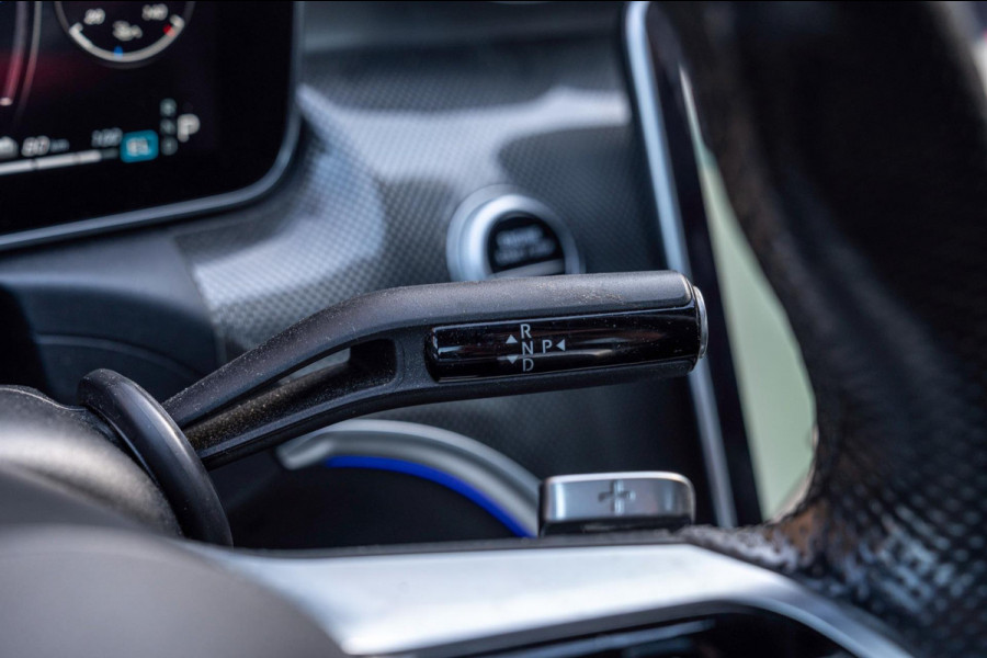 Mercedes-Benz C-Klasse Estate 300 e AMG Line 313 PK Pano 360 Camera Head-Up Ambiance Carbon 18''