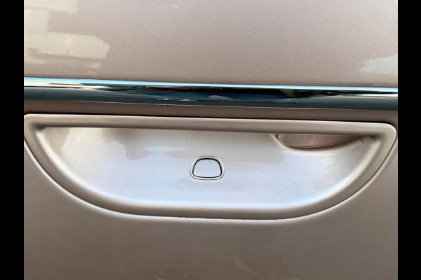 Fiat 500 La Prima 42 kWh SOH 92% U Connect Pdc Leder Led Camera Apple CarPlay & Android Auto Navi Autopilot ACC Lane Assist Keyles