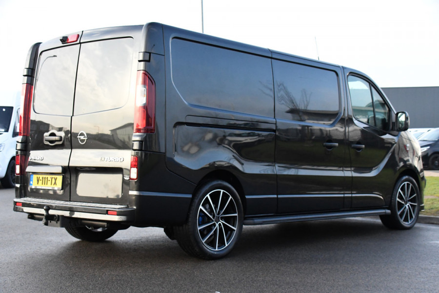 Opel Vivaro 1.6 CDTI L2H1 Sport Black Edition Camera, Cruise, 125pk, Multimedia, Trekhaak, LED, Sensoren, Trekhaak, Uniek!