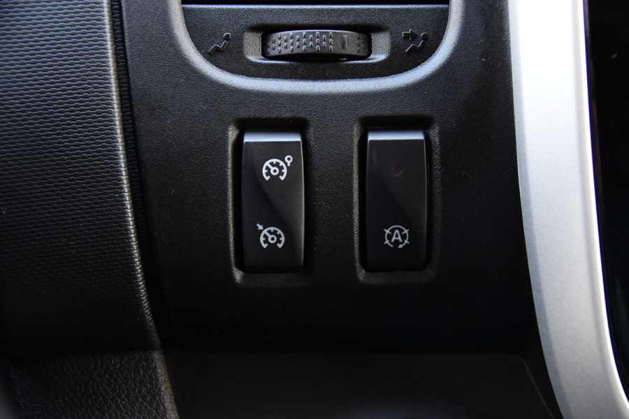 Opel Vivaro 1.6 CDTI L2H1 Sport Black Edition Camera, Cruise, 125pk, Multimedia, Trekhaak, LED, Sensoren, Trekhaak, Uniek!