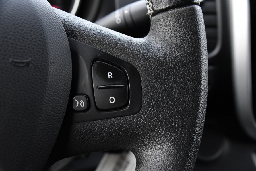 Renault Trafic 2.0 dCi 145 T29 L2H1 DC Luxe PB Edition Camera, Cruise, Carplay, Clima, 145pk, NAVI, Trekhaak, Multimedia, LED, Uniek!