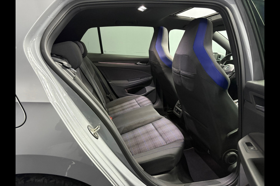 Volkswagen Golf 8 GTE 1.4 eHybrid