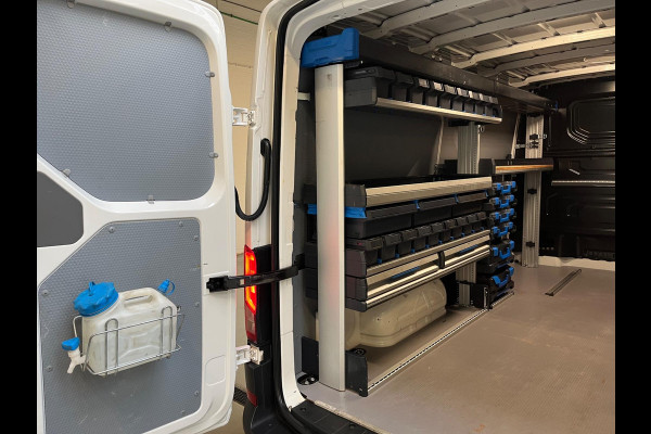 Volkswagen Crafter Automaat DSG Servicewagen 35 2.0 TDI 140pk euro6 L3H2 oude L2H1 Highline 3Persoons, Sortimo, RIJKLAARPRIJS